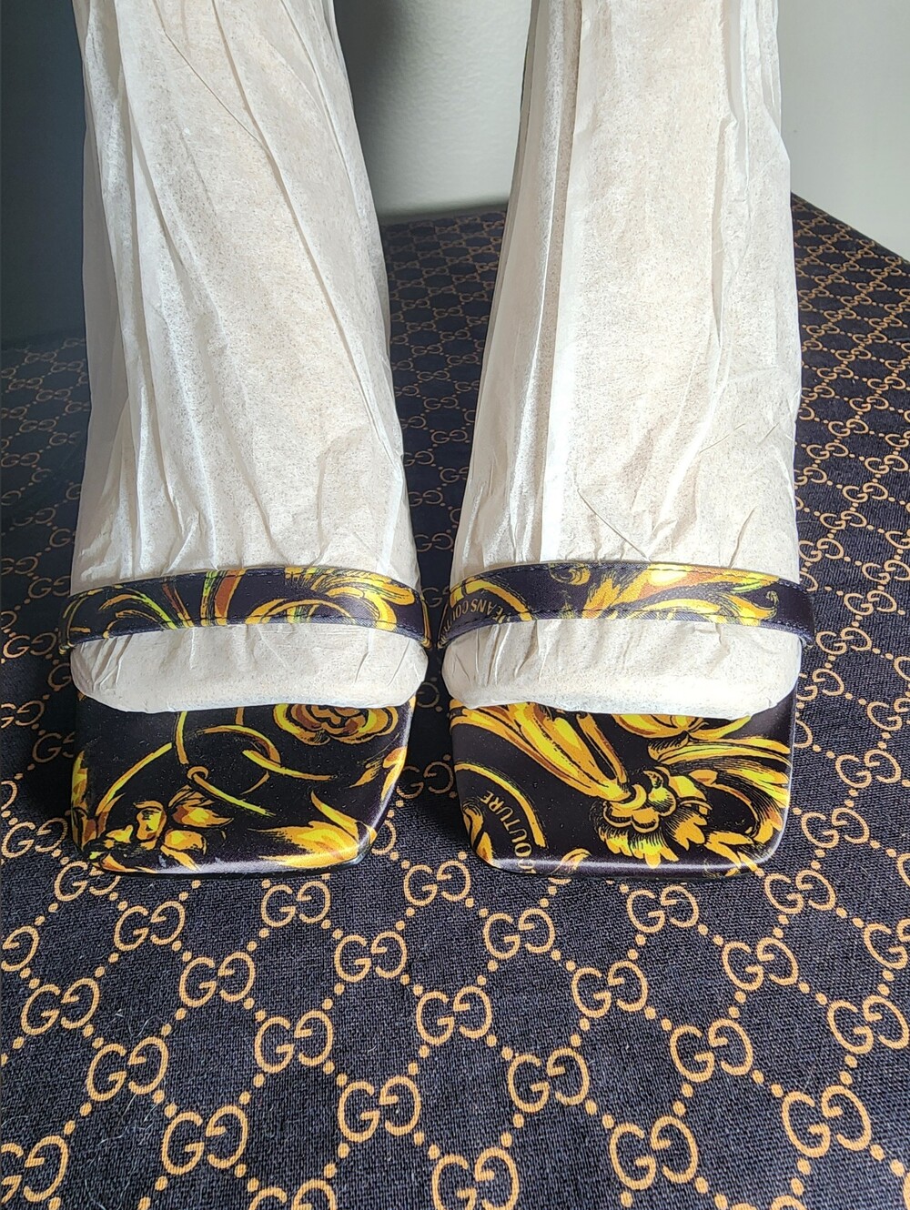 AUTHENTIC Versace Jeans Couture Baroque Heels | Size 6 | Brand New | Dust Bag - Picture 10 of 16